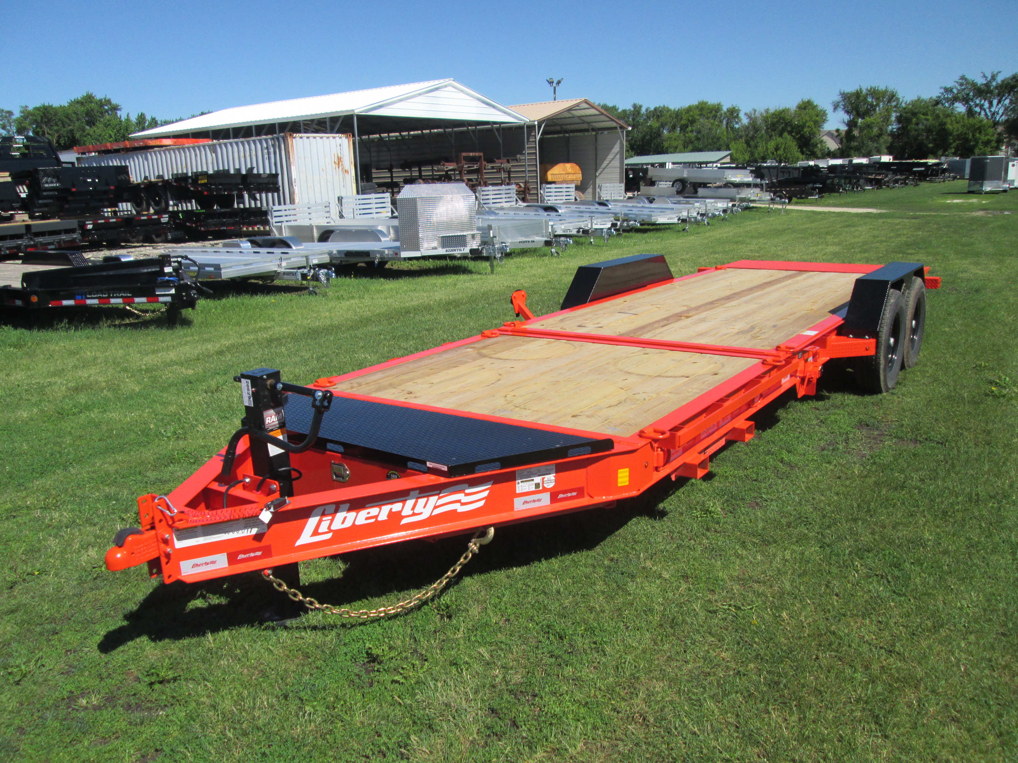2026 Liberty 83x22  Equipment Tilt LT14K83X22SPB8WF