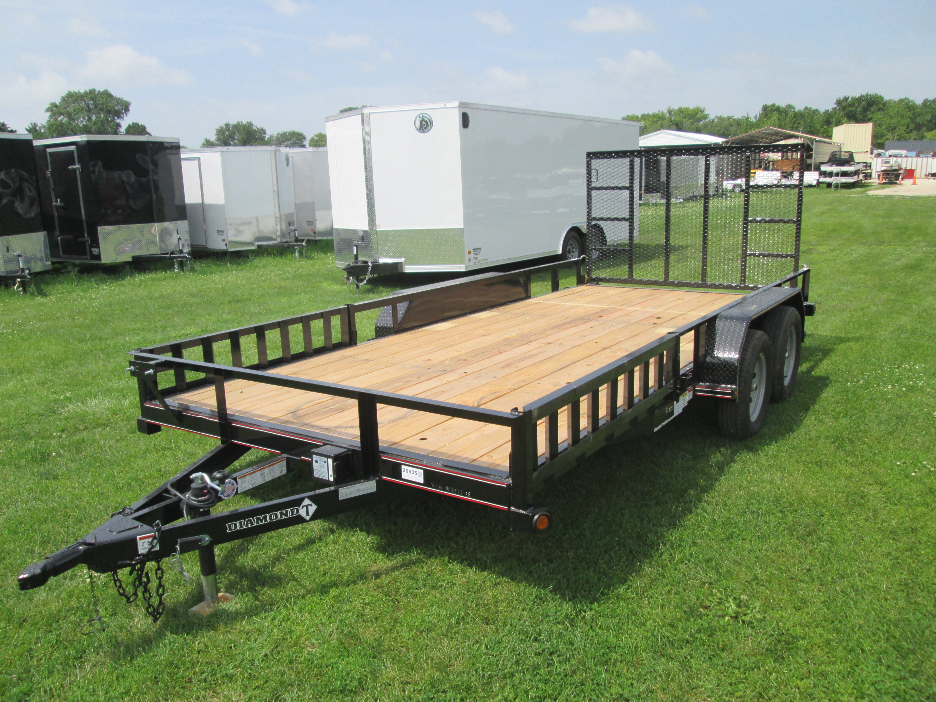 2026 Diamond T 83x16  Utility 8316SUCHATV