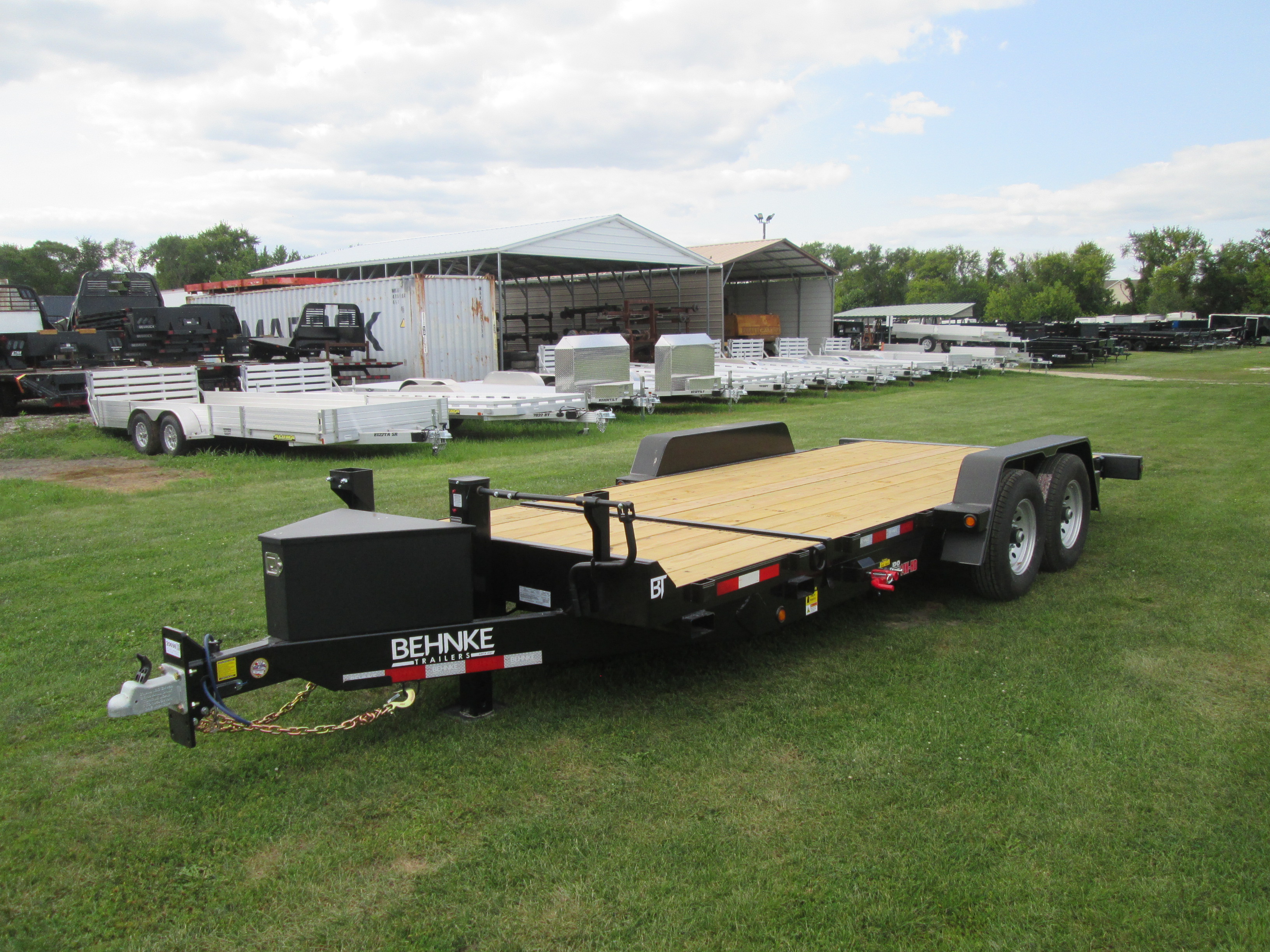 2027 Behnke Trailers 83x20  Equipment Tilt TBCT2014ET