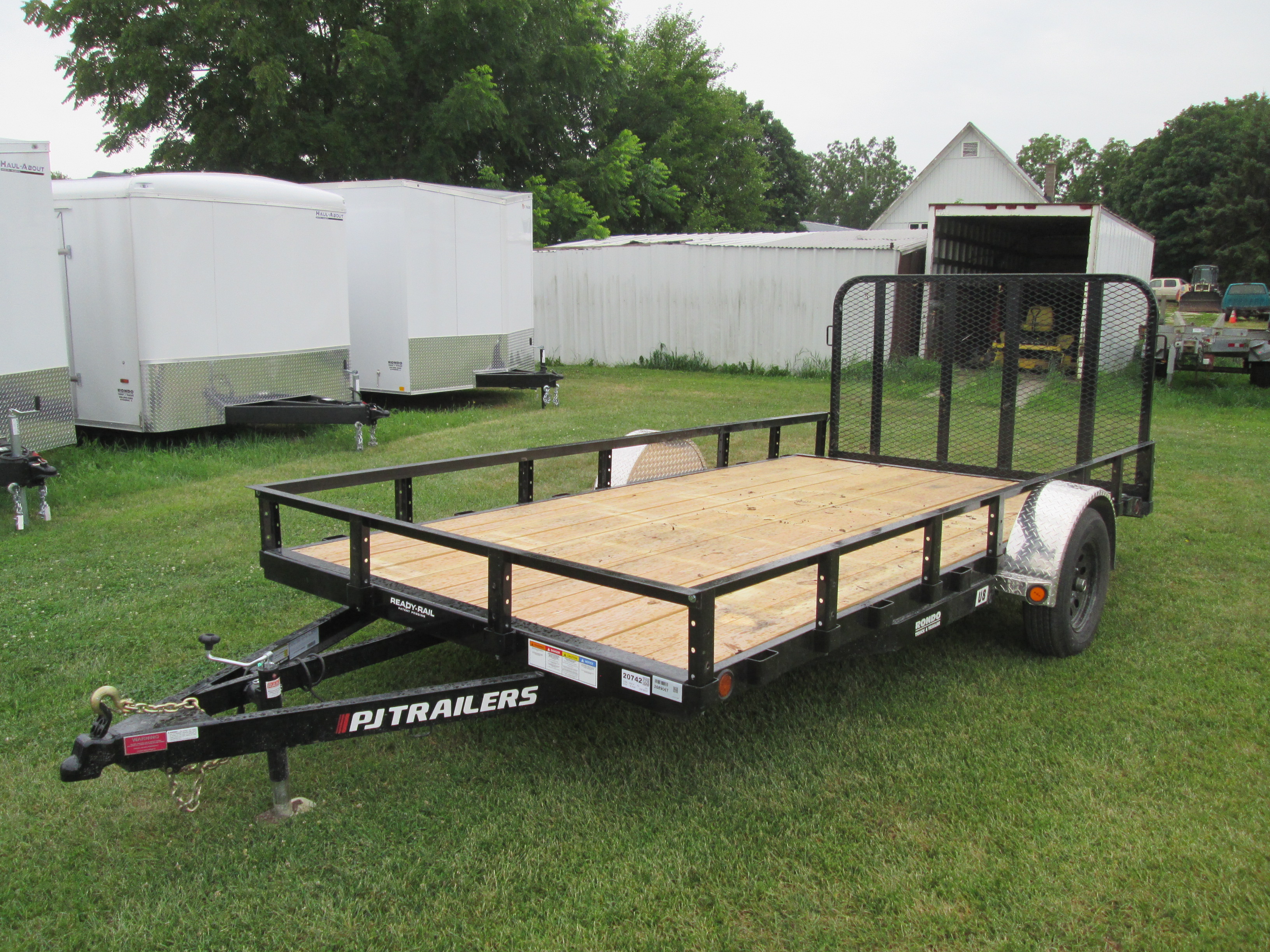 2027 PJ Trailer 83x14 U8 Single Axle Utility U821431DSBK