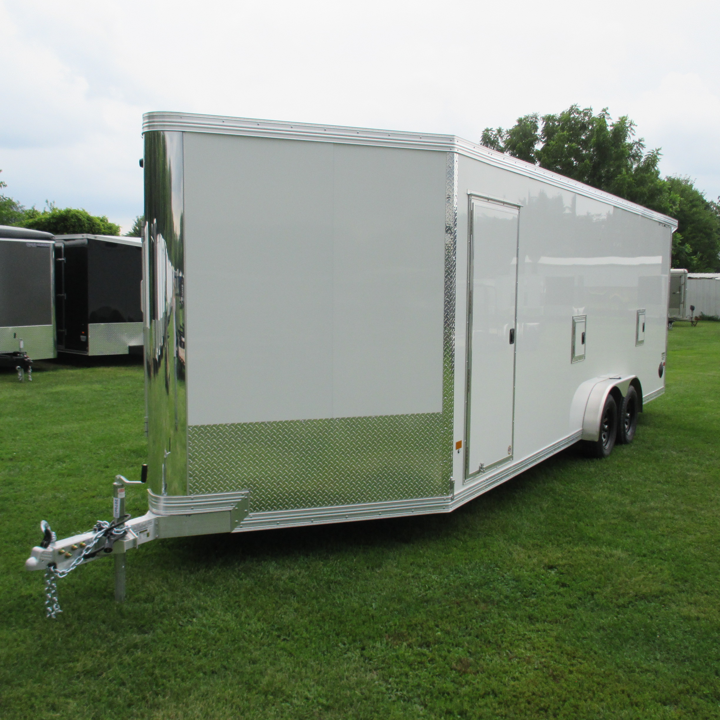 2027 EZ Hauler 7.5x27  Enclosed Snowmobile EZES7.5X22-IF