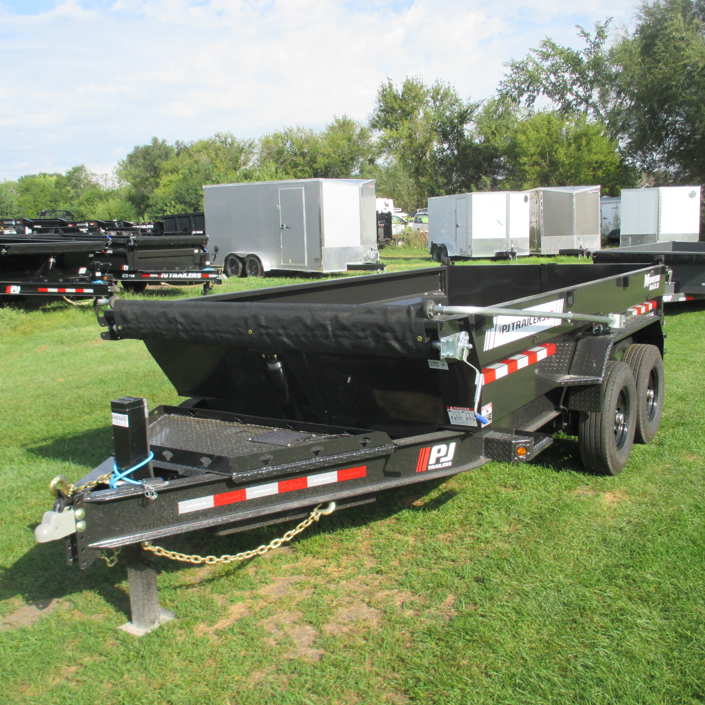 2027 PJ Trailer 83x14 DT Dump DT1J1492BSSK-VYGR