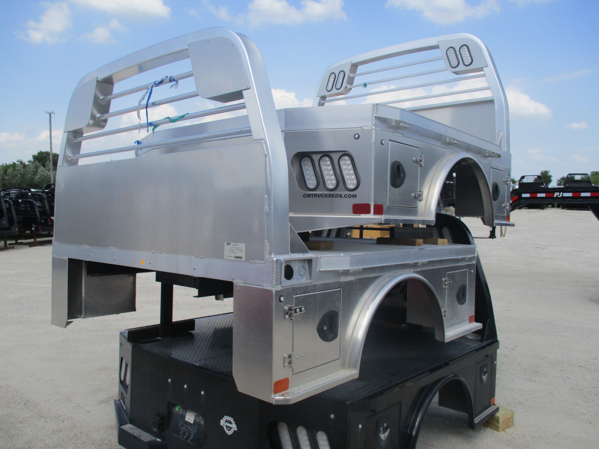NEW CM 7 x 84 ALSK Truck Bed