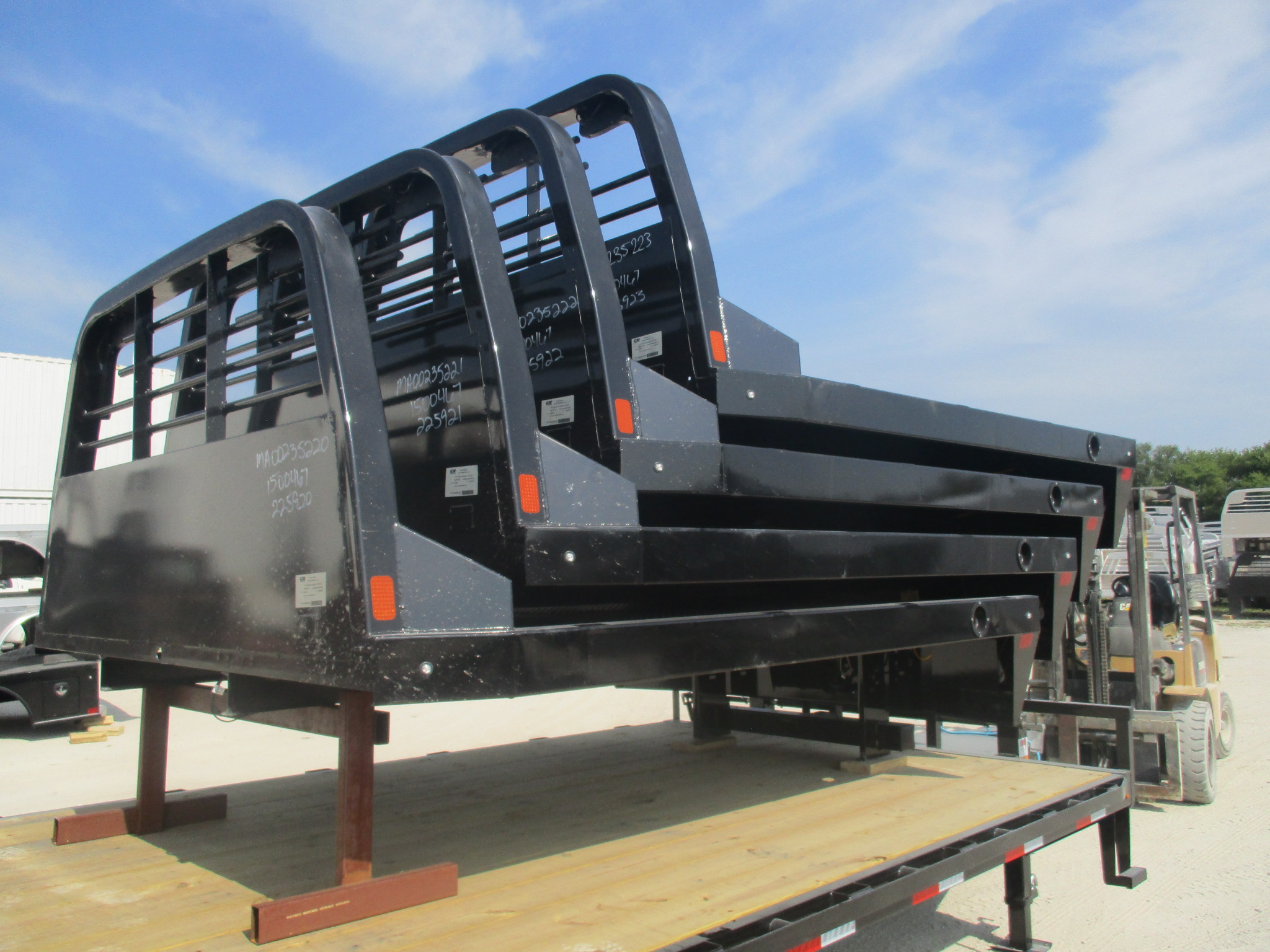 NEW CM 9.3 x 94 SS Flatbed Truck Bed