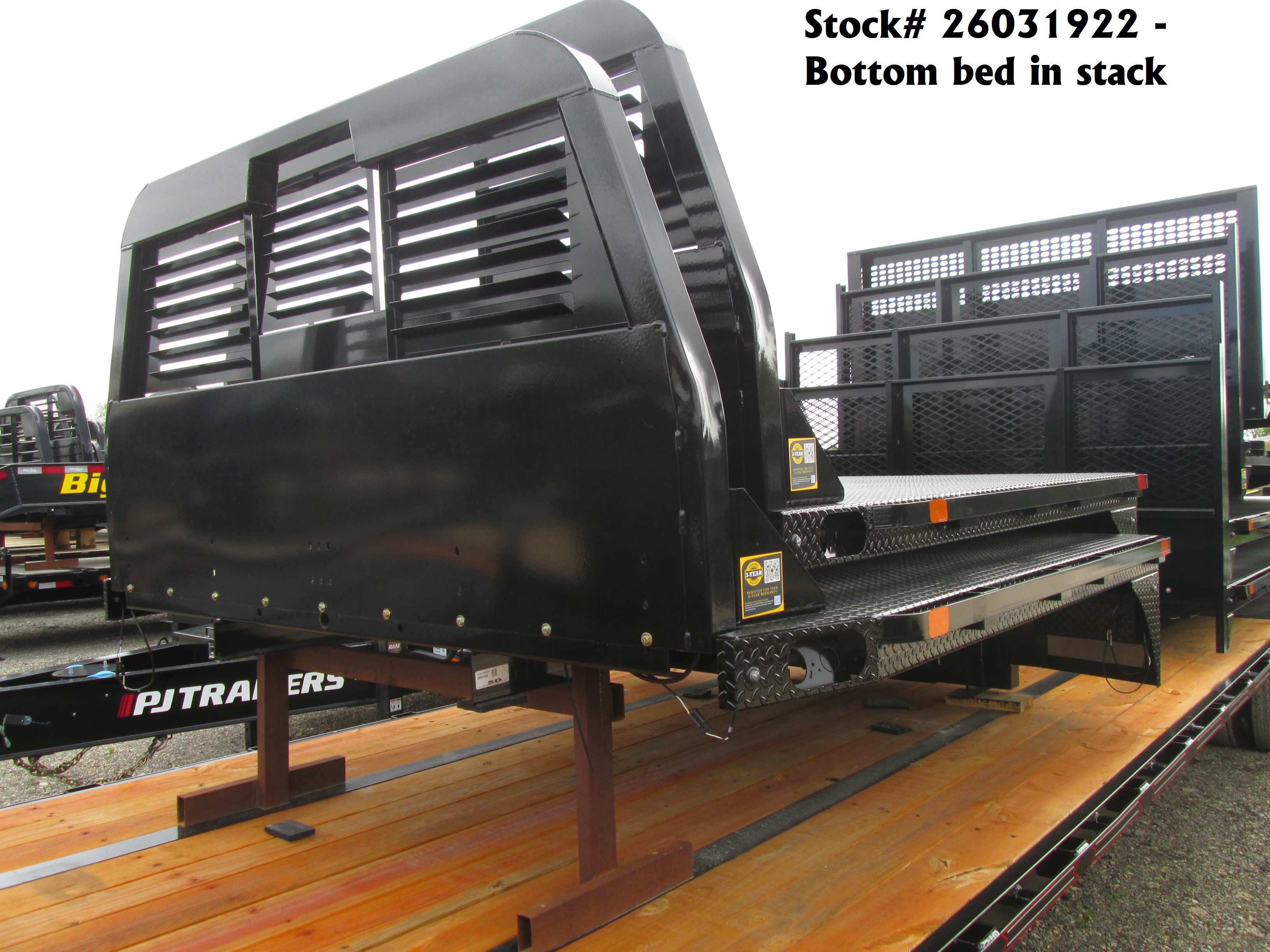 New Bedrock 8.5 x 97 Diamond Flatbed Truck Bed