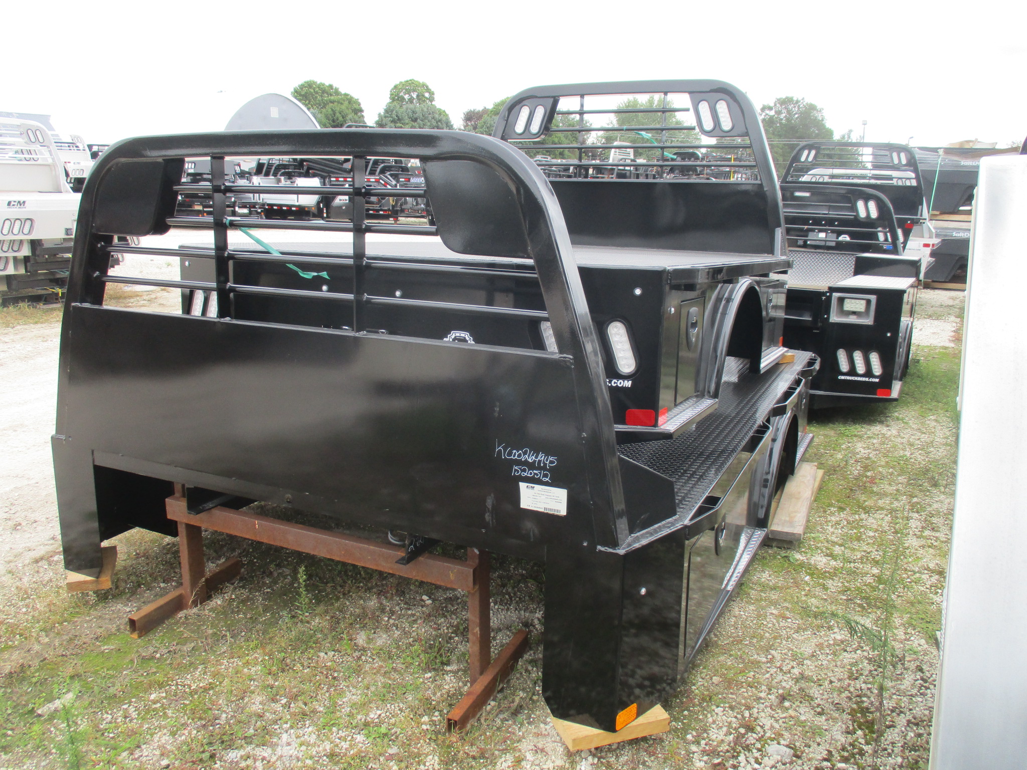 New CM 11.3 x 97 SK Flatbed Truck Bed