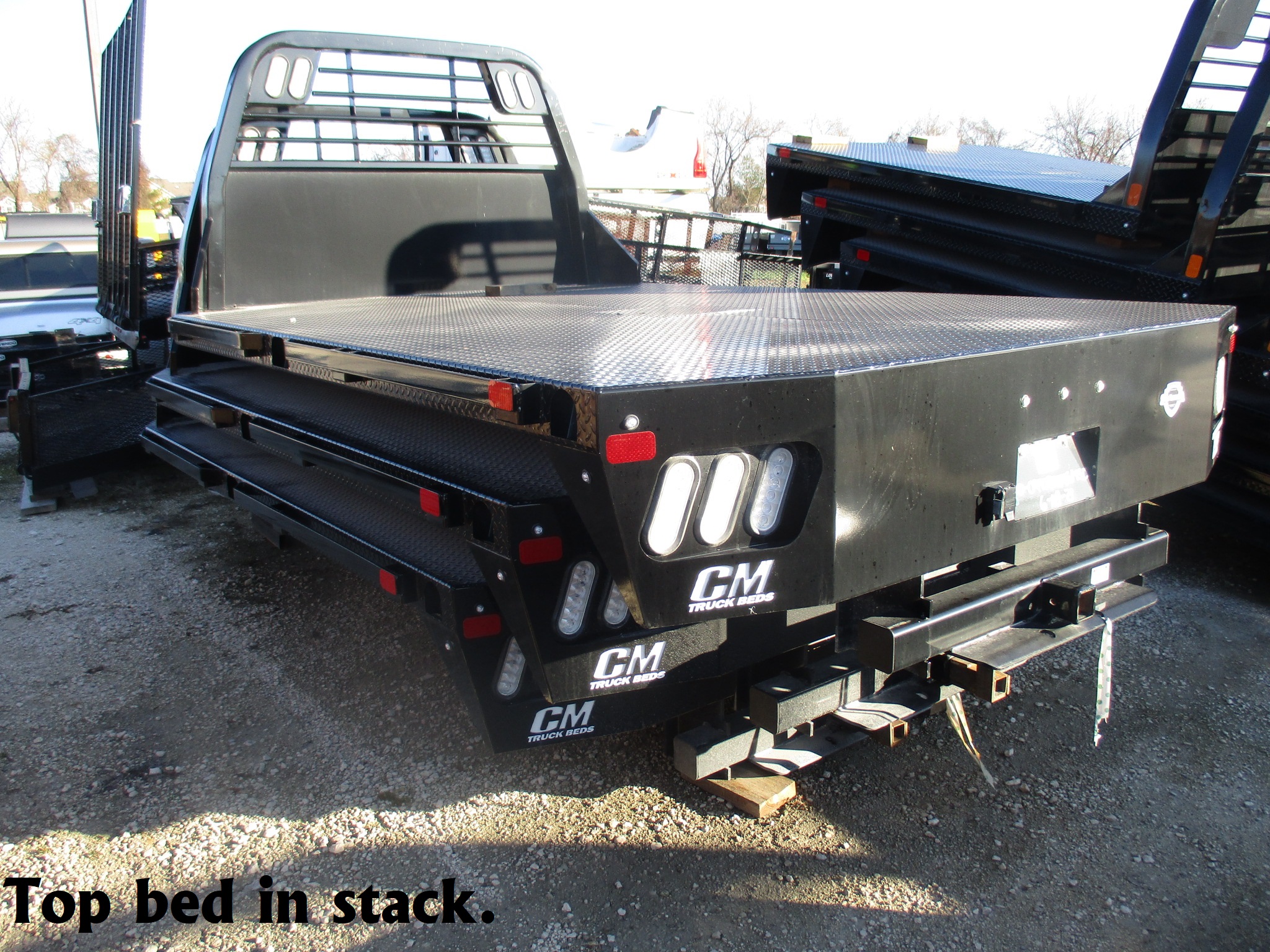 New CM 11.3 x 97 RD Flatbed Truck Bed