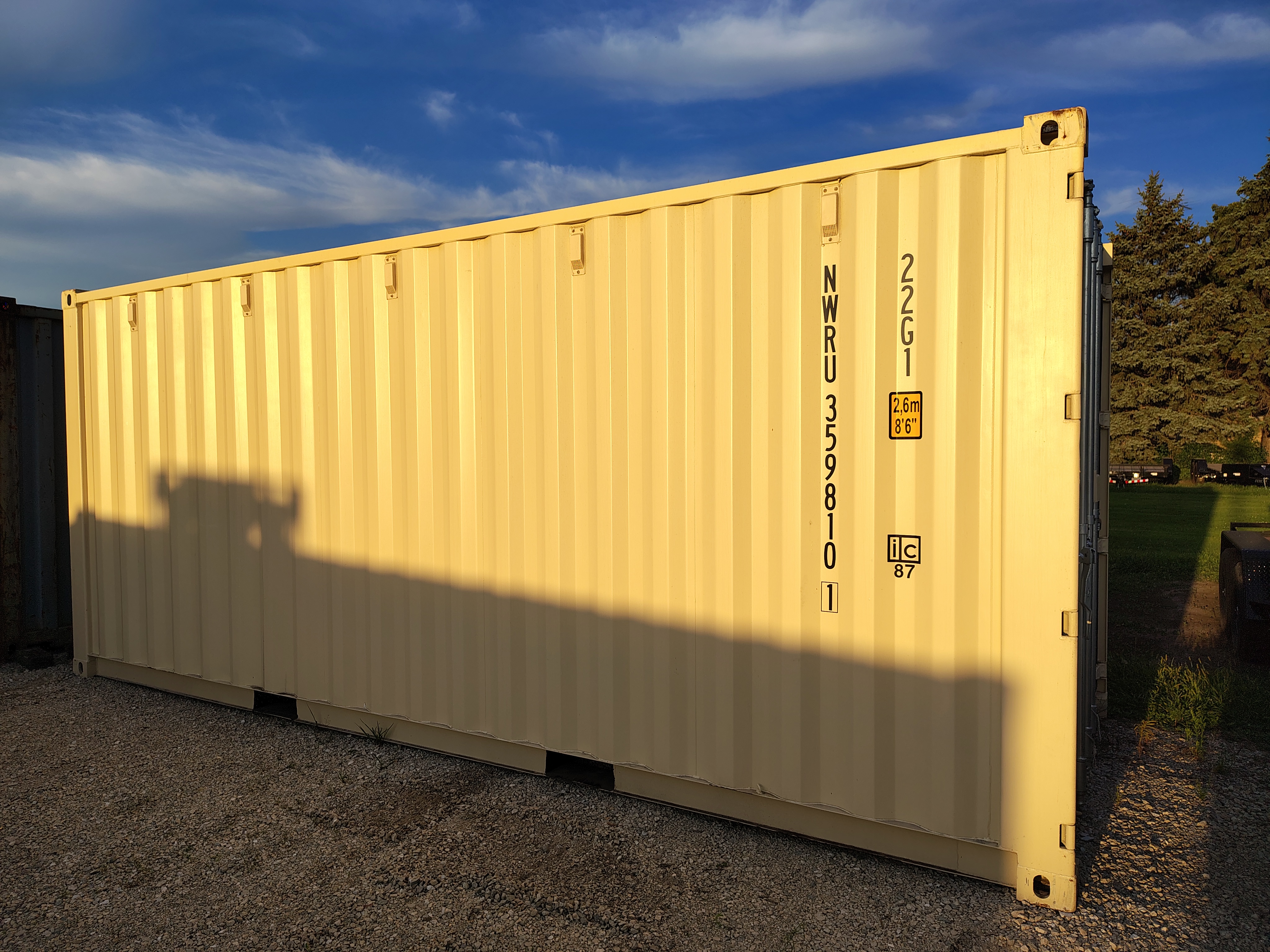 Used 20 Long x 8 Wide - ST One Tripper