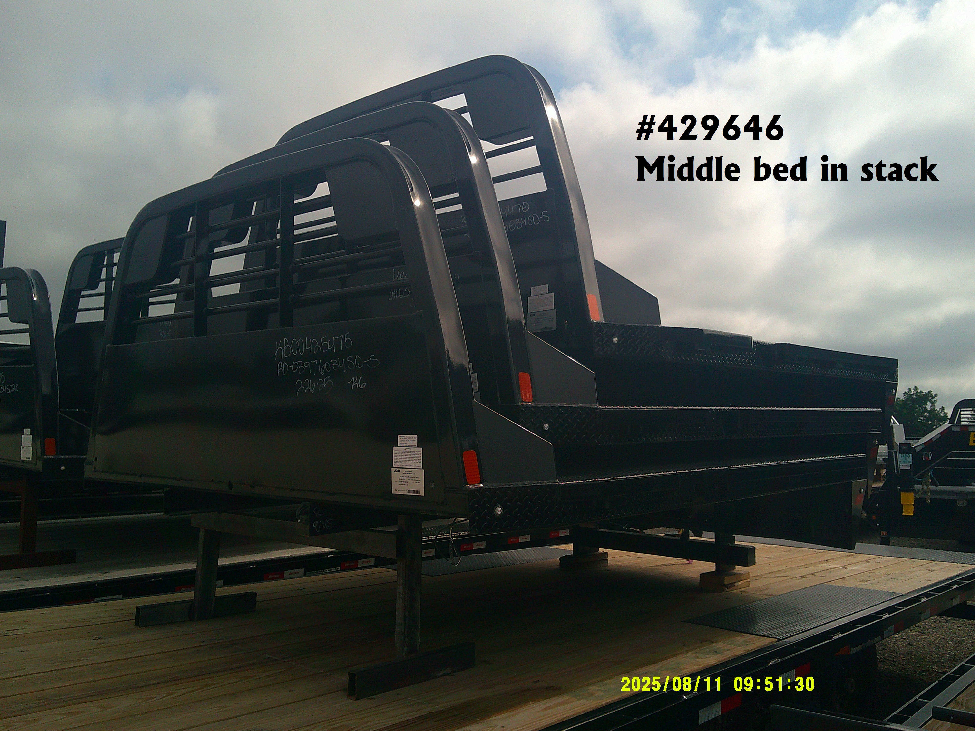 AS IS CM 9.3 x 97 RD Flatbed Truck Bed