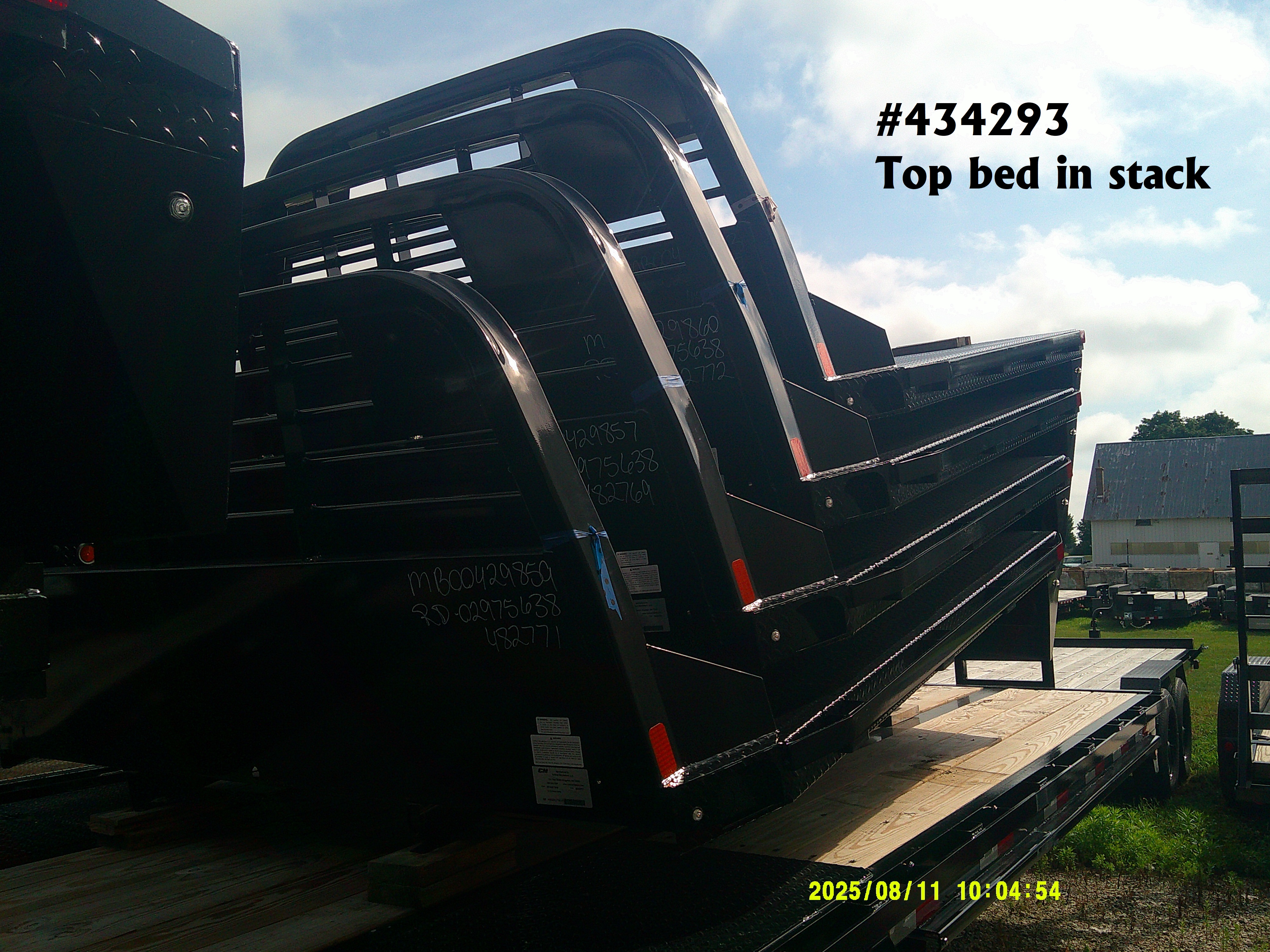 New CM 8.5 x 97 RD Flatbed Truck Bed