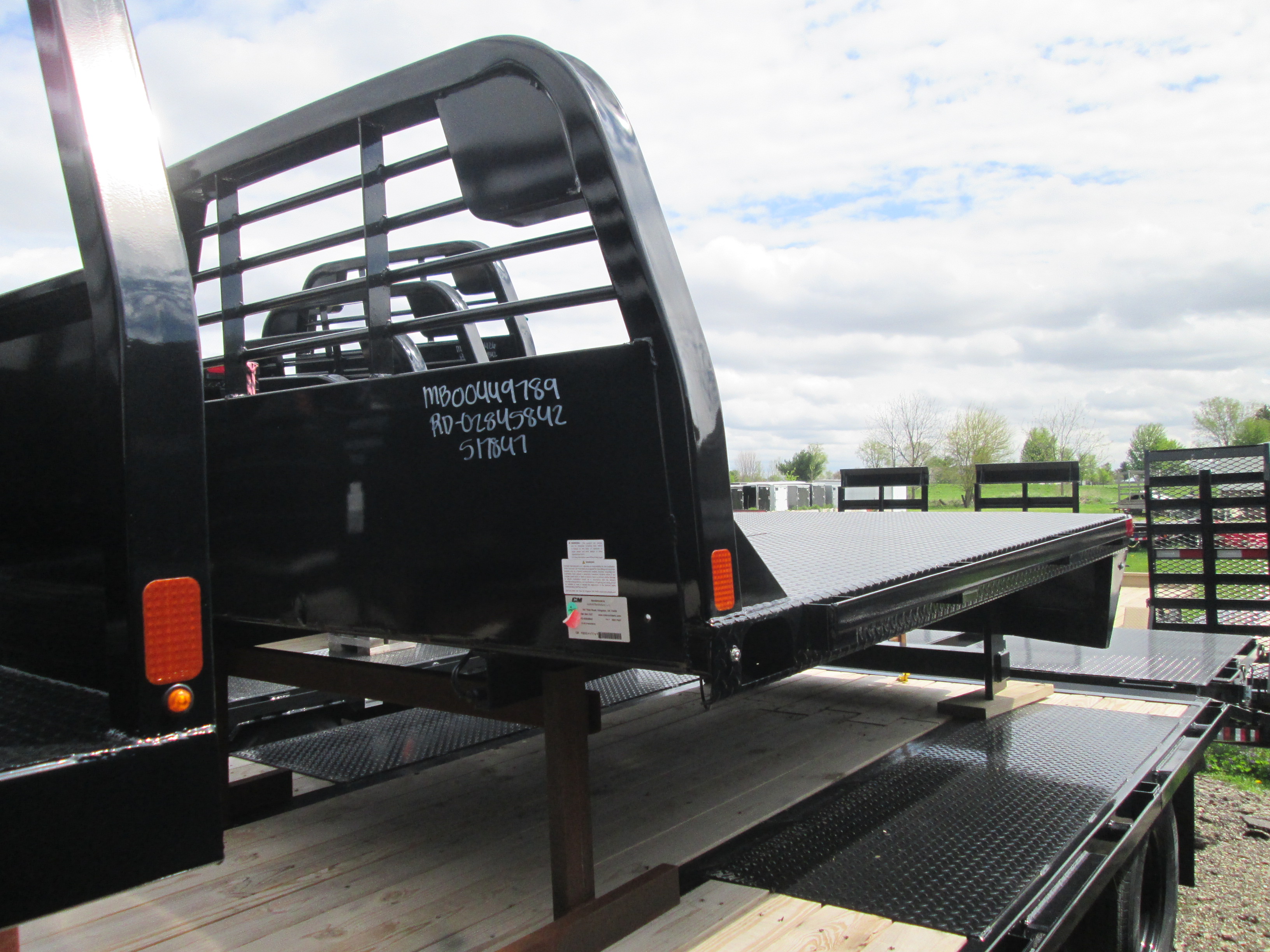 New CM 8.5 x 84 RD Flatbed Truck Bed