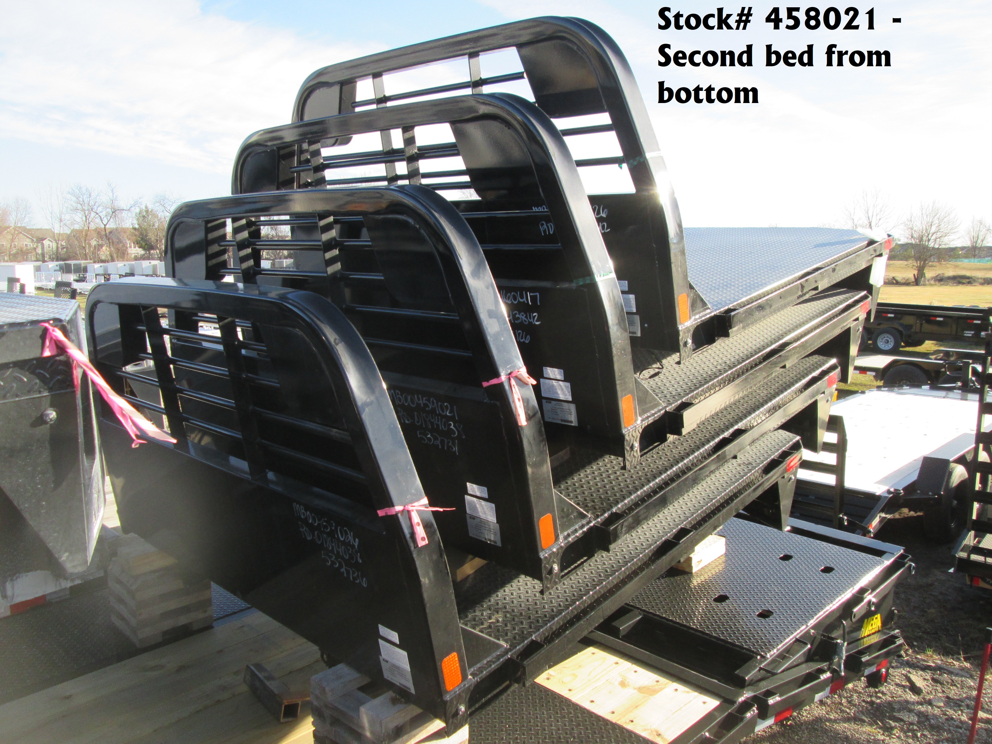 New CM 7 x 84 RD Flatbed Truck Bed