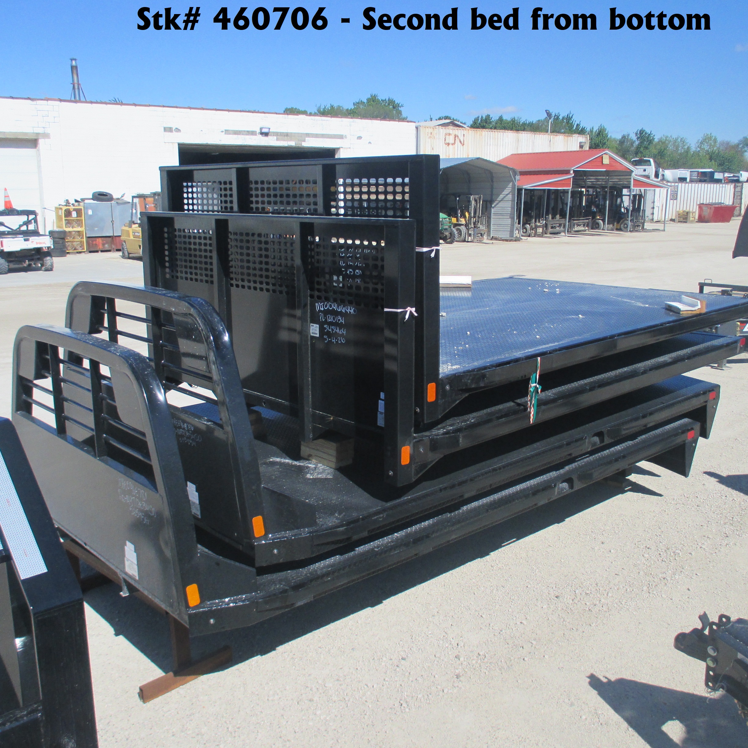 New CM 14.3 x 97 RD Flatbed Truck Bed
