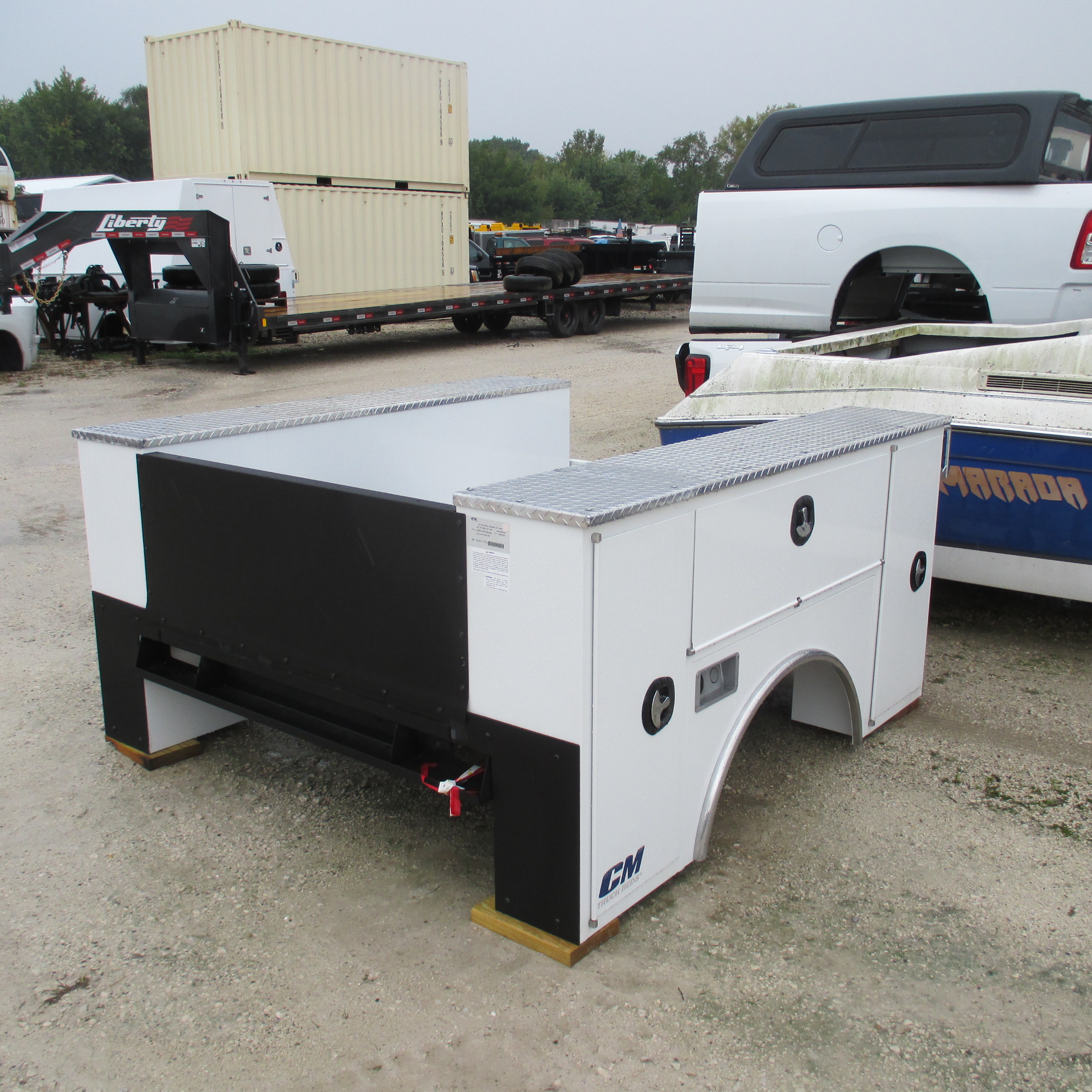 New CM 6.75 x 78 SB Steel Service Body