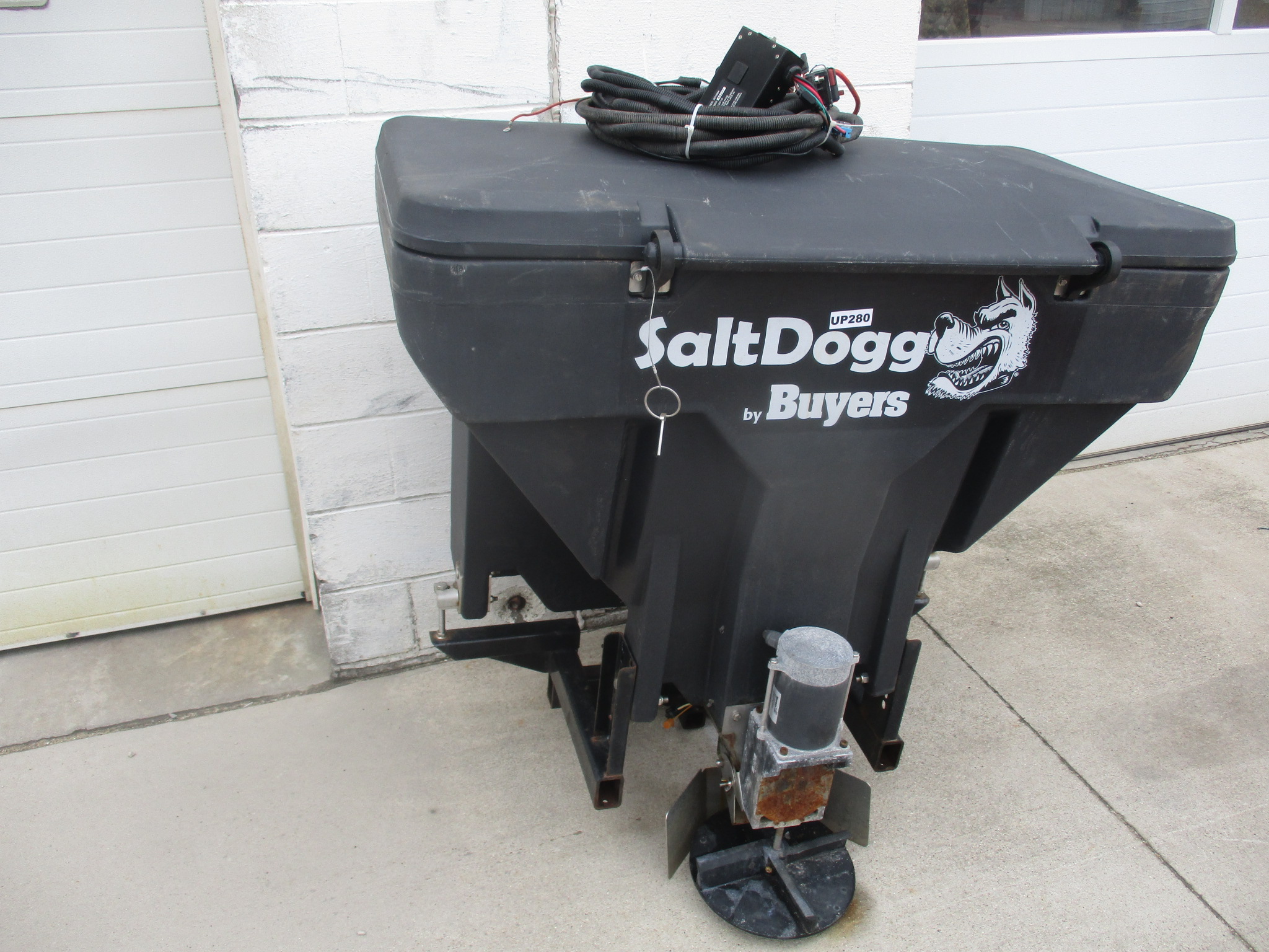  Used Buyers TGS07 Model, Tailgate Poly