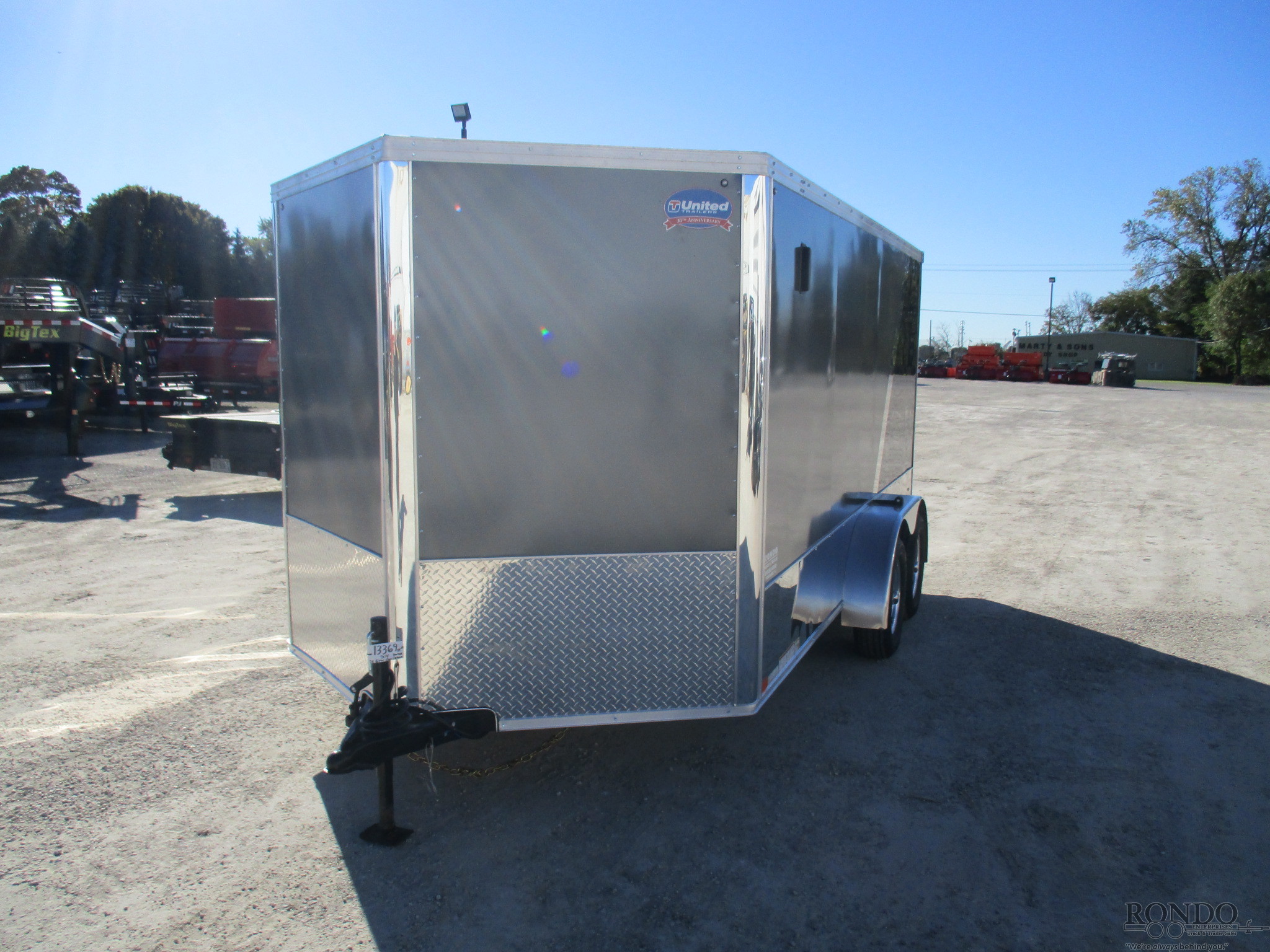 2019 United 7x14' Enclosed Motorcycle XLMTV-714TA35-8.5-T :: Rondo