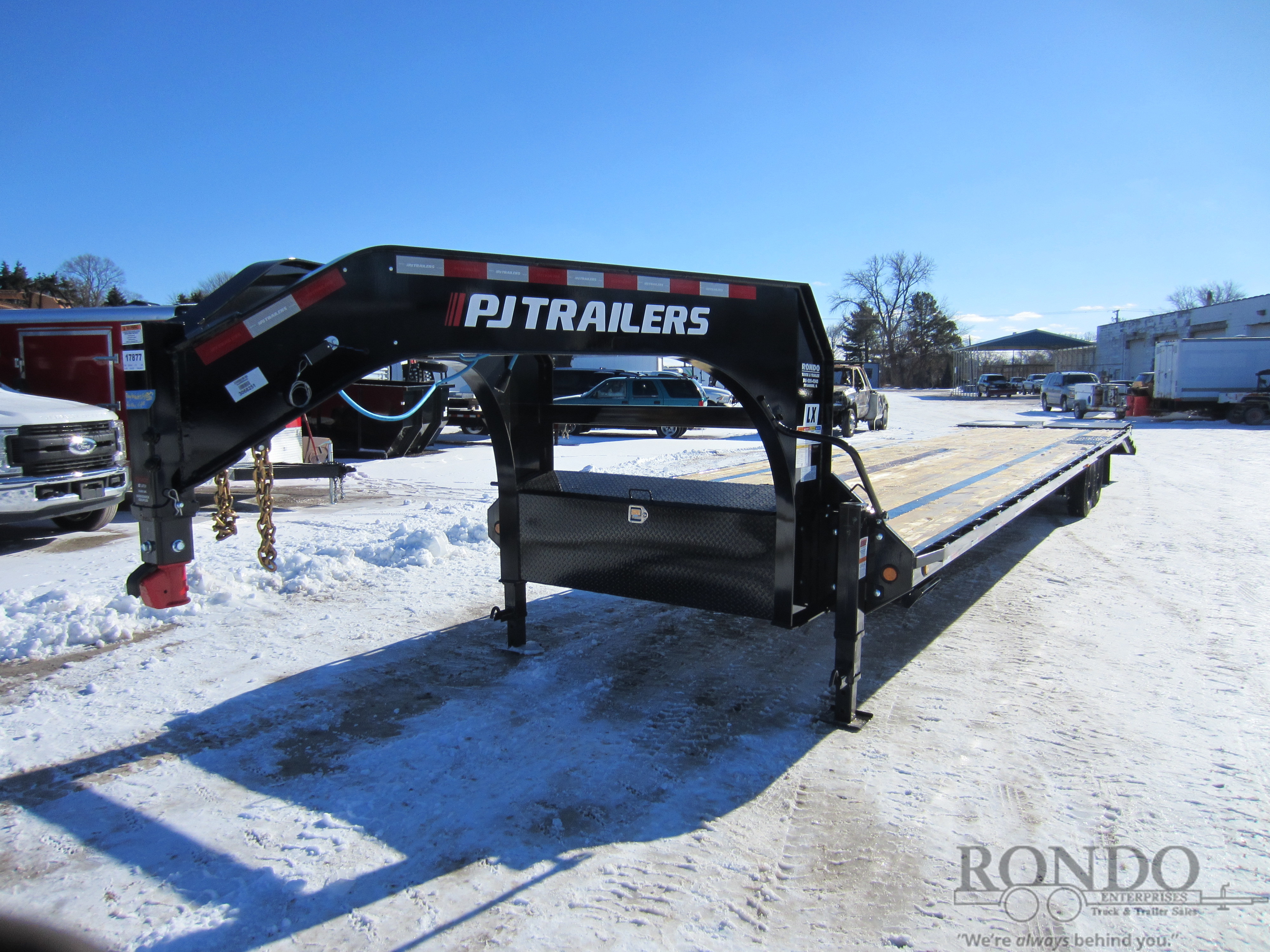 バウマン P.S.P. Remorque MEILEIRWAGEN 1/35 2023 PJ Trailer 102x40' LX Gooseneck LXQ4082BSWK :: Rondo Trailer