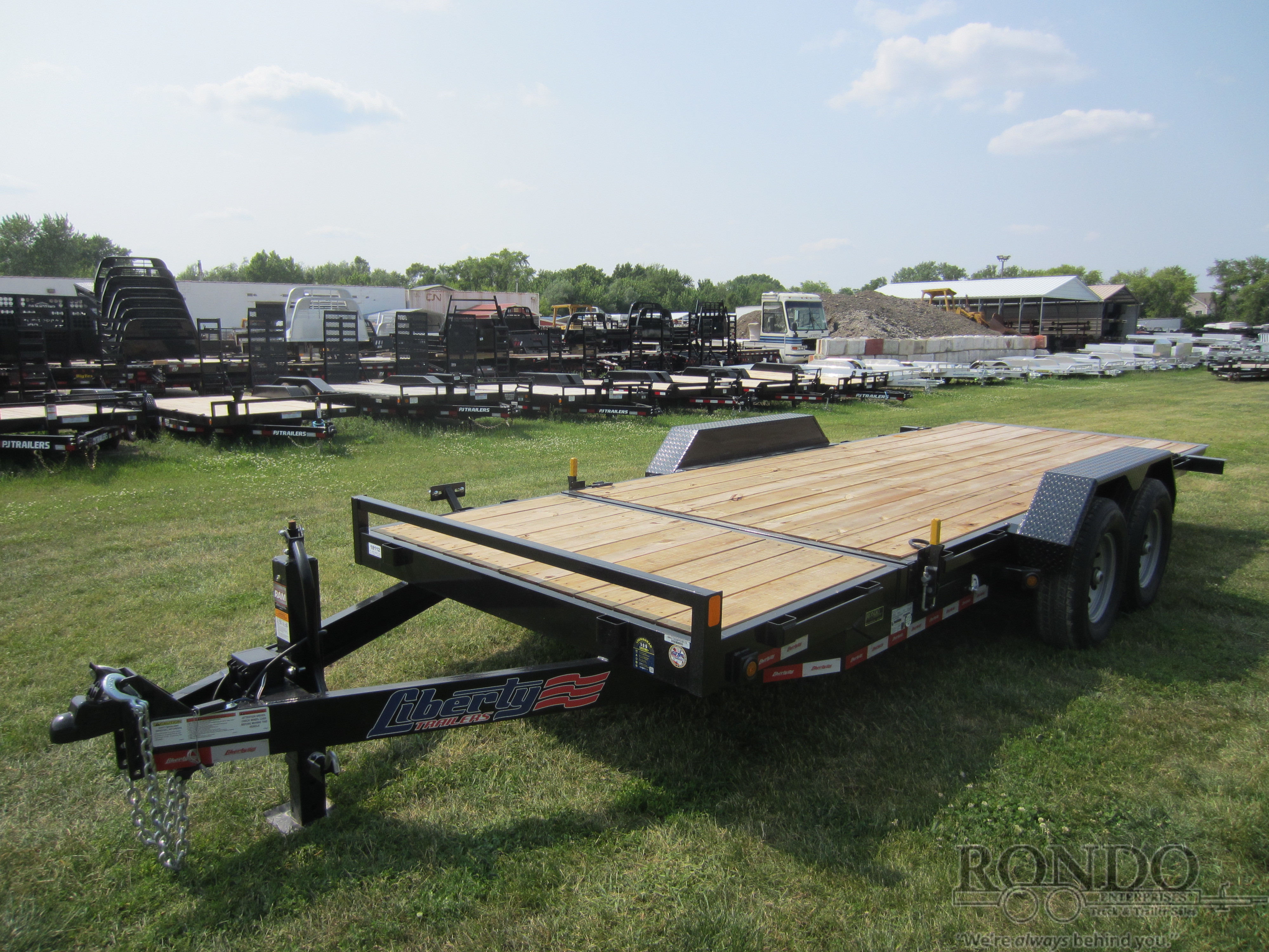 2023 Liberty 83x20' Equipment Tilt LT14K83X20SPC6WF :: Rondo Trailer