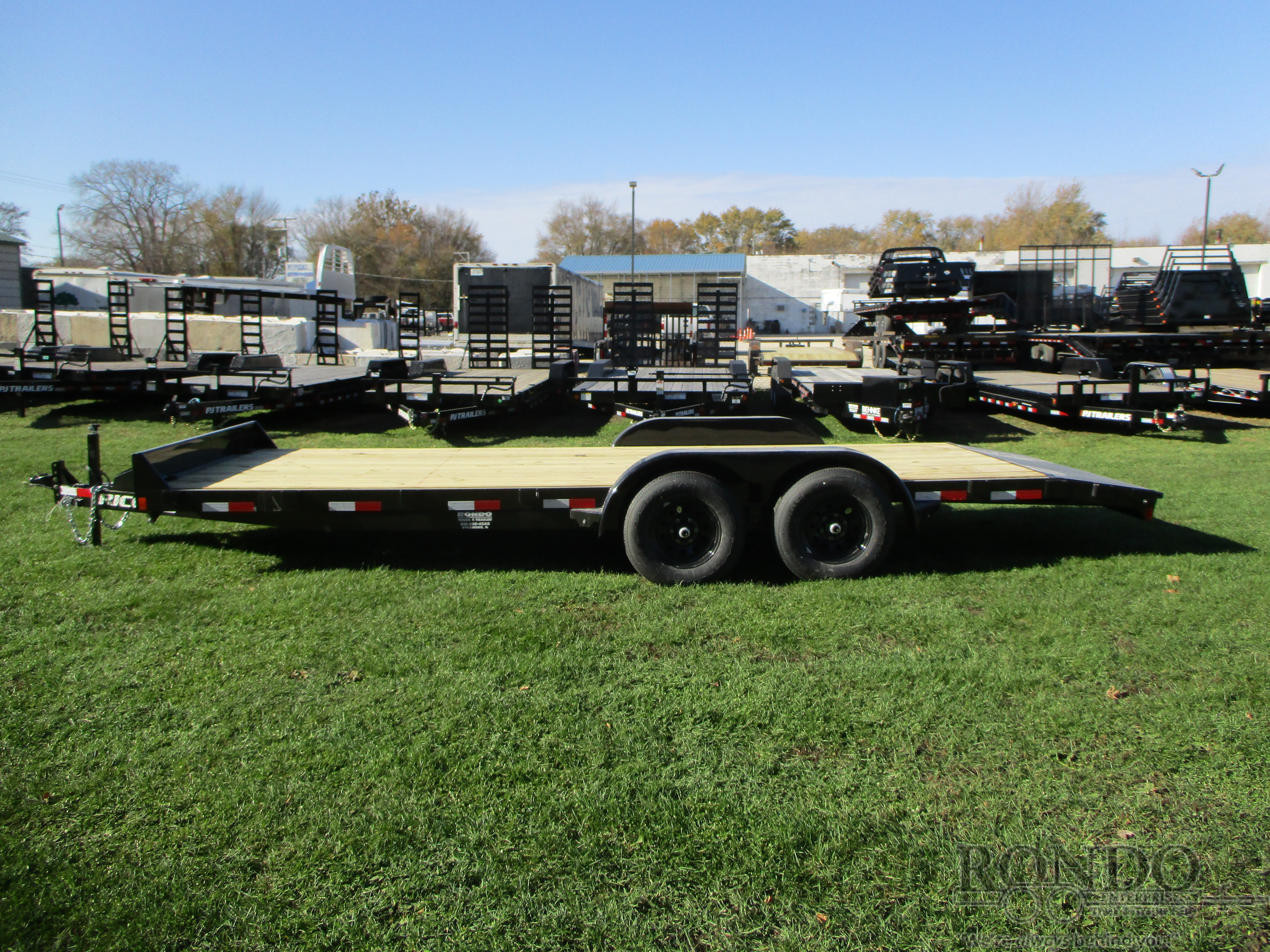 2023 Rice 82x20' Car Hauler FMCMR8220 :: Rondo Trailer