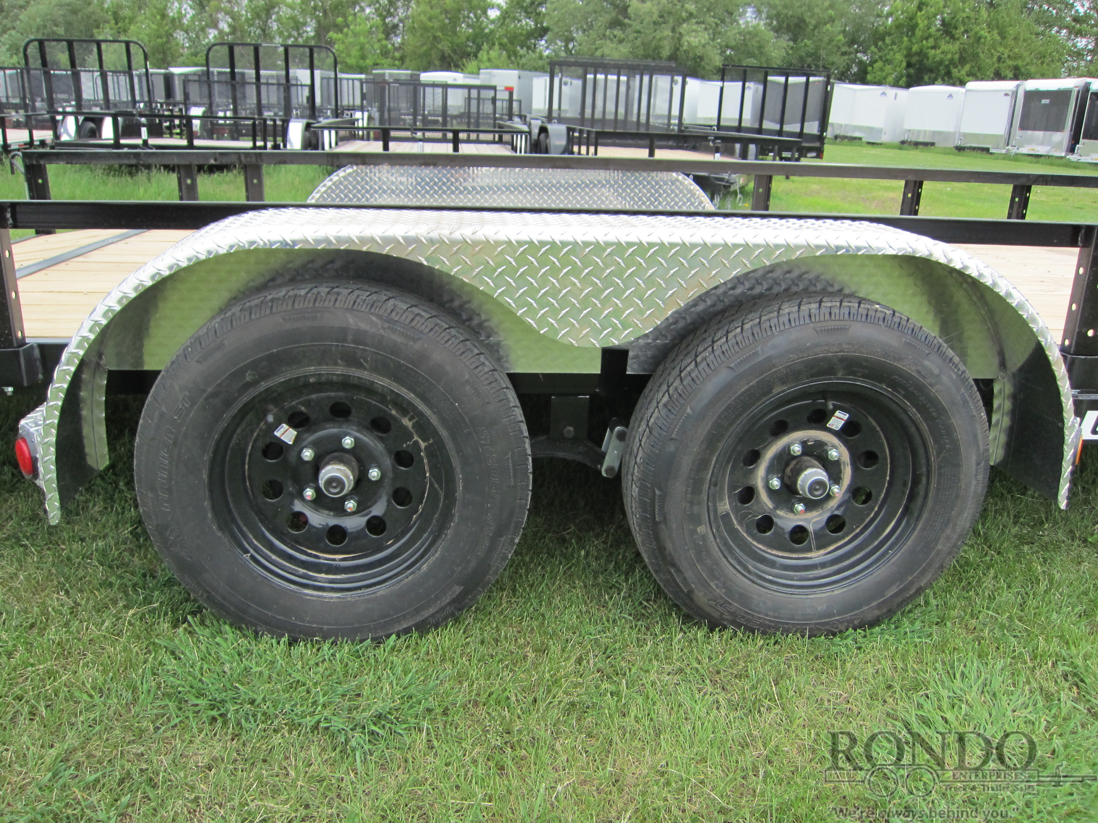 2025 PJ Trailer 83x16' UL Utility UL21632ESBK :: Rondo Trailer