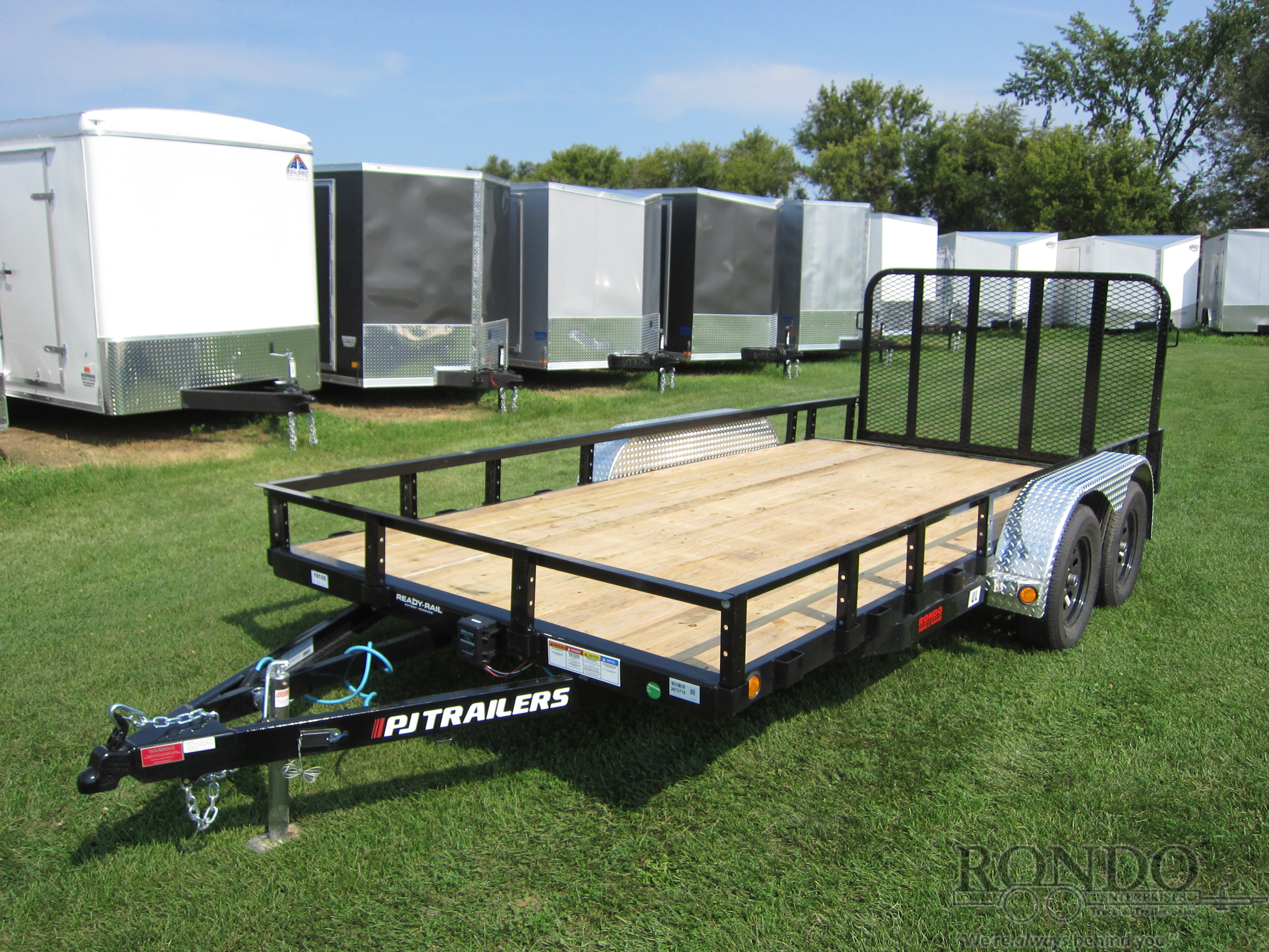 2025 PJ Trailer 83x16' UL Utility UL21632ESBK :: Rondo Trailer
