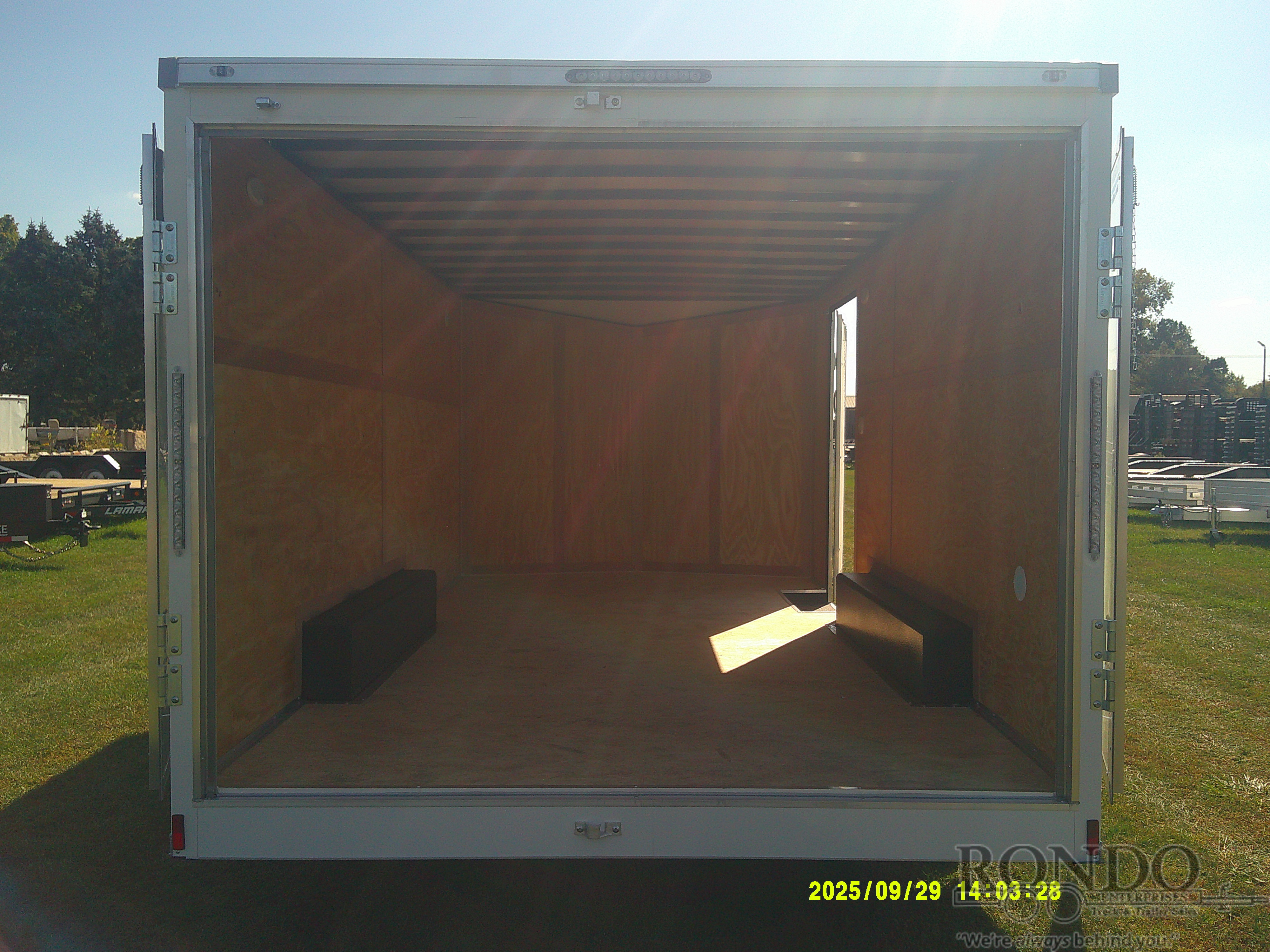 2026 Haul-About 8.5x16' Enclosed Car Hauler PAN8516TA3 :: Rondo
